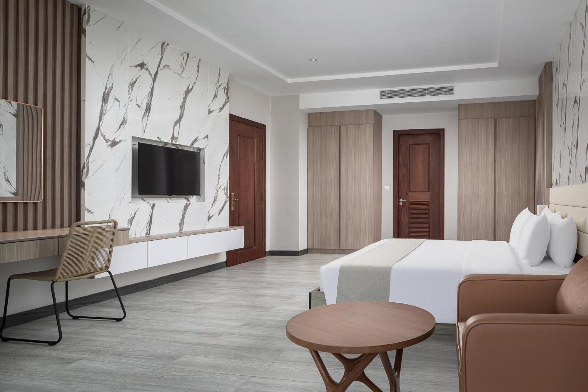 Riva Shv Hotel